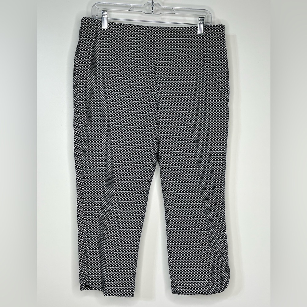 Talbots Women's Scalloped Navy Blue and White Crop Pants Women's 12P